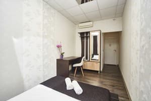 Хостел Старый Дворик. Улучшенный двухместный dooble 8