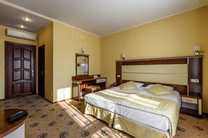 Отель Status. Бизнес двухместный комфорт 1