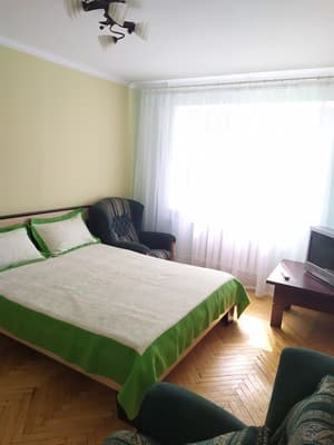 Стрийська.Дві спальні 1