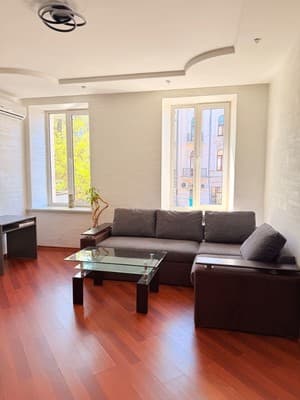 Светлые апартаменты 6