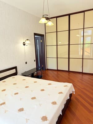 Светлые апартаменты 3