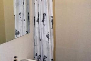 Хостел Sweetdream Hostel. Место в общем 10-местном номере  5