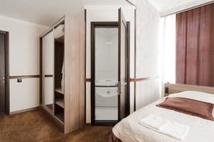 Отель Терра 7+. Полулюкс двухместный с джакузи 5