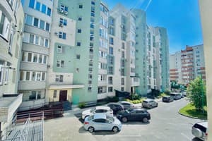 Трёхкомнатная лучшая в центре СВЕТ ЕСТЬ ВСЕГДА! 24