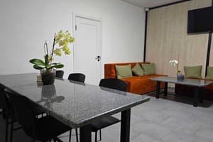 Хостел Trend House Hostel. Место в общем 16-местном номере  13