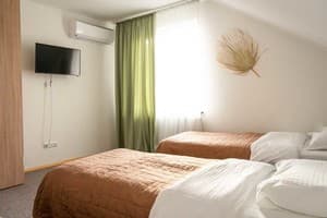 Апарт-отель Trend House. Апартаменты 5-местный  7