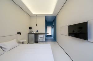 Ultramarinn Hotel 23