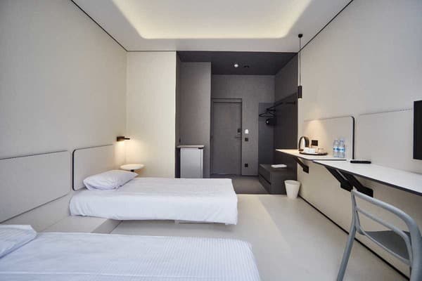 Ultramarinn Hotel 22