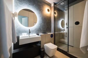 Отель Ultramarinn Hotel. Улучшенный двухместный с балконом 2