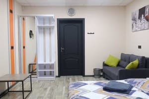 Хостел Uneed Rooms M1. Стандарт 4-местный  5