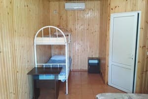 База отдыха Уют. Эконом 4-местный  3