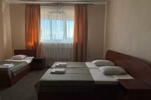 Отель Виктория. Стандарт трехместный  1