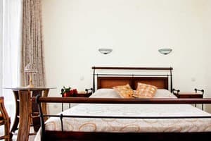 Мини-отель Villa Casablanca. Люкс 4-местный двухкомнатный с терассой 1