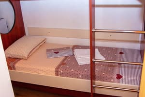 Отель Villa Diana. Стандарт 4-местный с балконом и видом на море 8