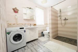 Апарт-отель Вилла Ирина. Апартаменты 6-местный двухуровневые 11