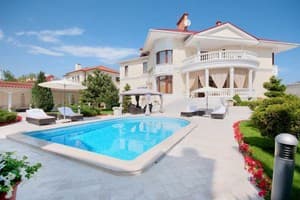 Отель Вилла Ле Премьер. Люкс 8-местный Гранд Вилла 1