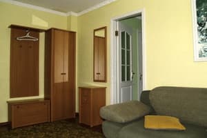 База отдыха Водограй. Семейный 2+2 3