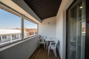 Отель Weekend Family Hotel. Делюкс 4-местный с видом на море 4