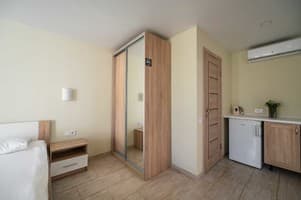 Отель Weekend Family Hotel. Комфорт трехместный  6