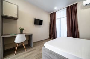 Отель Weekend Family Hotel. Улучшенный трехместный  5