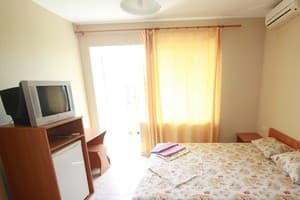 База отдыха Янтарь-2. 4-местный двухкомнатный (блок) 2