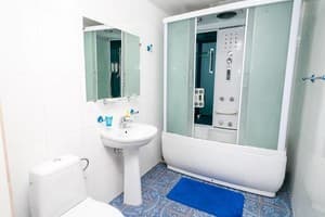 Мини-отель Южанка 88. Люкс 4-местный двухкомнатный 4