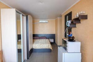 Апарт-отель Южанка 90. Стандарт 4-местный  13