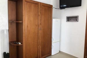 Апарт-отель Южанка 90. Стандарт 4-местный с двумя спальнями  6