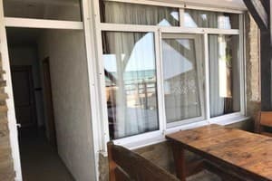 Апарт-отель Южанка 90. Стандарт 4-местный с двумя спальнями  1