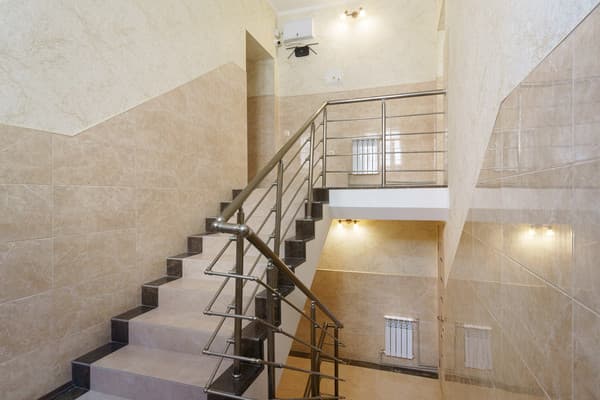 Южный Двор 7