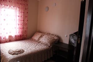 Мини-отель Южный берег. Стандарт двухместный  с вентилятором 1