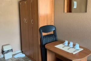 Хостел Yurus. Эконом трехместный  4