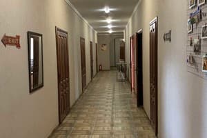 Хостел Yurus. Место в общем 4-местном номере  9