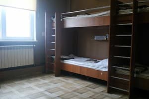 Хостел Yurus. Место в общем 6-местном номере  7