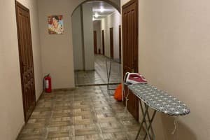 Хостел Yurus. Место в общем 6-местном номере  8