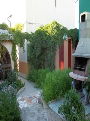 Зеленый дворик 3