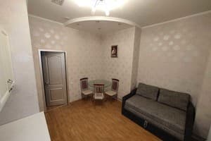 Отель Зирка. Люкс 4-местный двухкомнатный номер 2