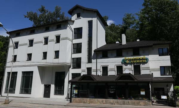 Отель Золотой лимон