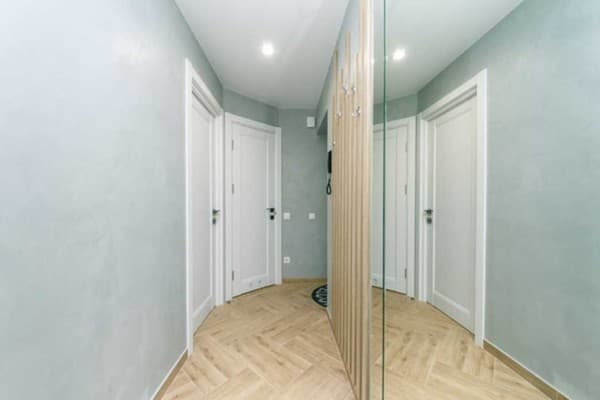 бульвар Леси Украинки 3 23