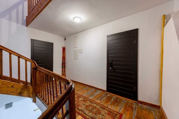 на Площади Рынок 3 9