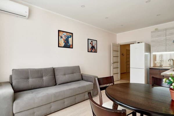 на ул. Ростиславская, 5Б 25