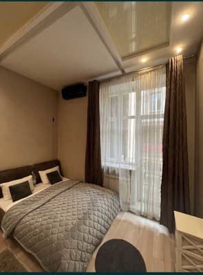 по ул. Площадь Григоренко 4/16-1 1