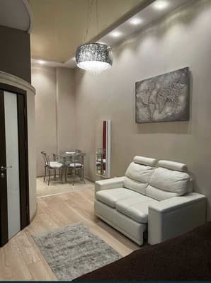 по ул. Площадь Григоренко 4/16-1 7