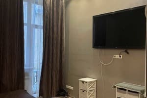 Квартира по ул. Площадь Григоренко 4/16-1. Апартаменты 4-местный  2