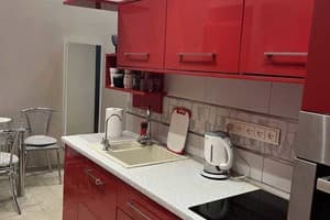 Квартира по ул. Площадь Григоренко 4/16-1. Апартаменты 4-местный  14