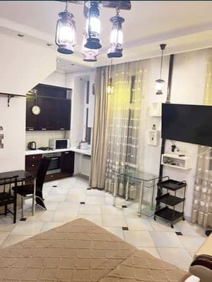 по ул. Площадь Григоренко 4/16-2 2