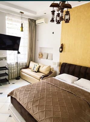 по ул. Площадь Григоренко 4/16-2 1