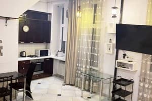 Квартира по ул. Площадь Григоренко 4/16-2. Апартаменты 4-местный  3