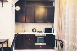 Квартира по ул. Площадь Григоренко 4/16-2. Апартаменты 4-местный  5