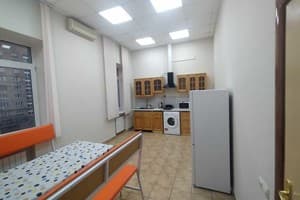 Хостел uaHOSTEL. Место в женском двухместном номере  9